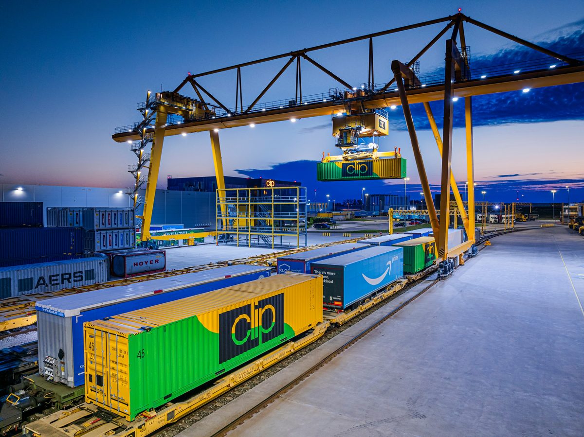 Logistics hero image